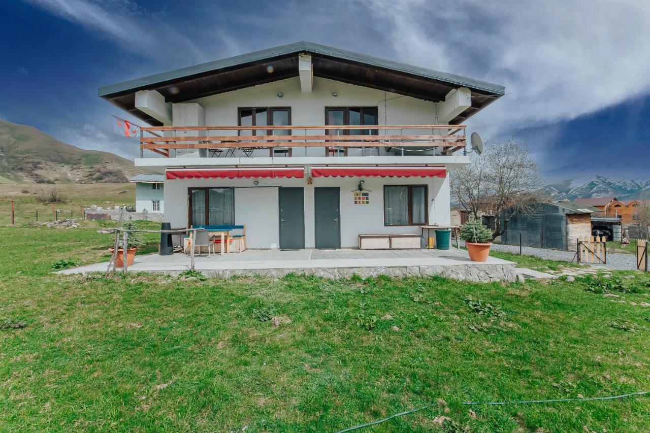 Ski House Bluebird Gudauri Luaran gambar